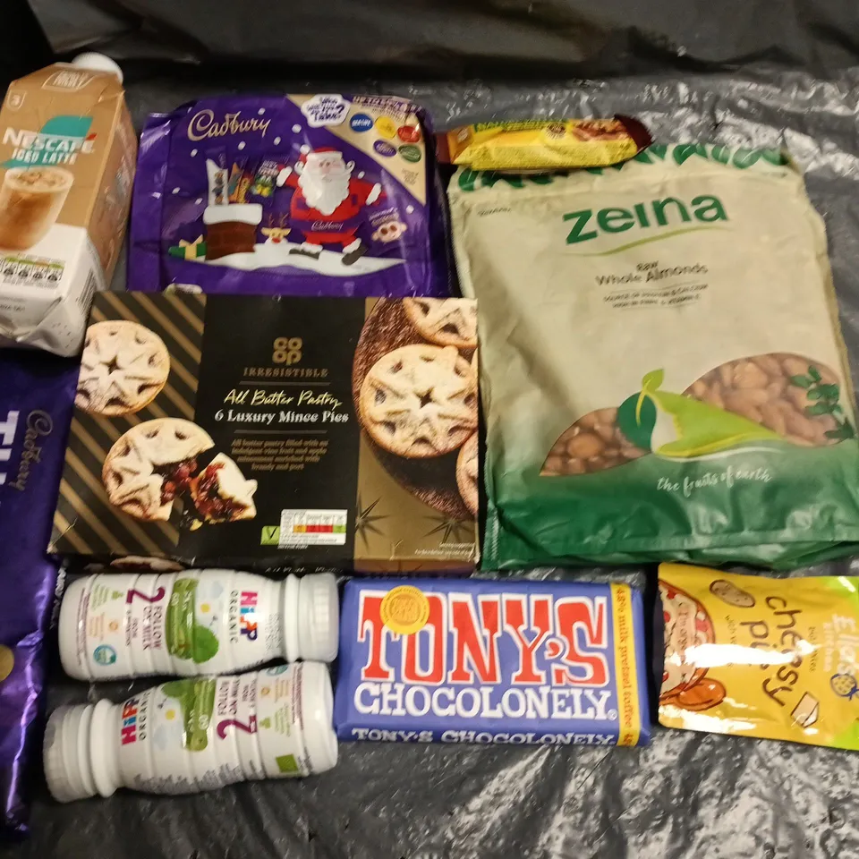 LOT OF APPROXIMATELY 20 ASSORTED FOOD ITEMS TOINCLUDE WHOLE ALMONDS, CADBURYS CHOCOLATE AND MINCE PIES