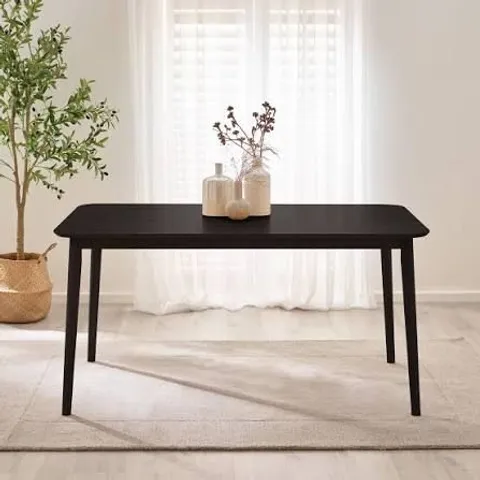 BOXED LYNTON RECTANGULAR BLACK WOOD 6 SEATER DINING TABLE