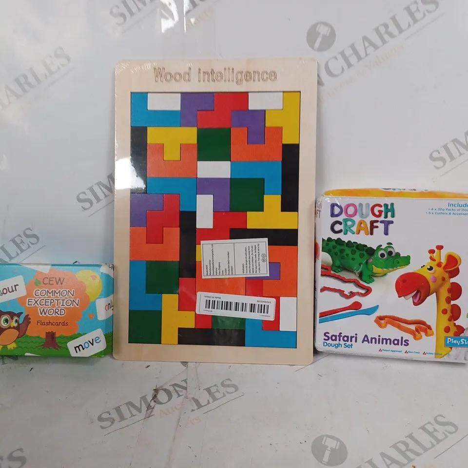 BOX OF APPROXIMATELY 10 ASSORTED TOYS AND GAMES TO INCLUDE DOUGH CRAFT SAFARI ANIMALS, WOOD INTELLIGENCE, COMMON EXCEPTION WORD FLASHCARDS, ETC