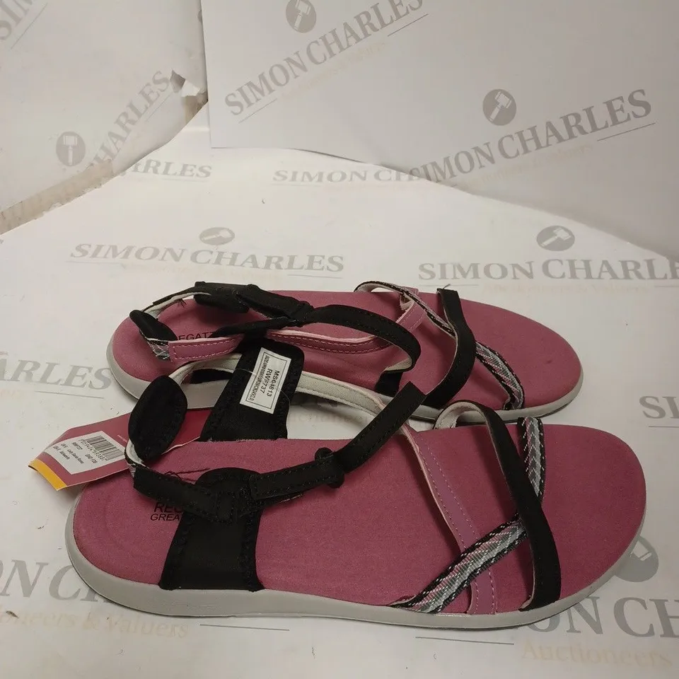 REGATTA LADY ROMA SANDALS SIZE 6