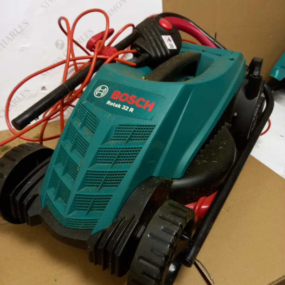 BOSCH 0600885B70 ELECTRIC LAWNMOWER ROTAK 32R