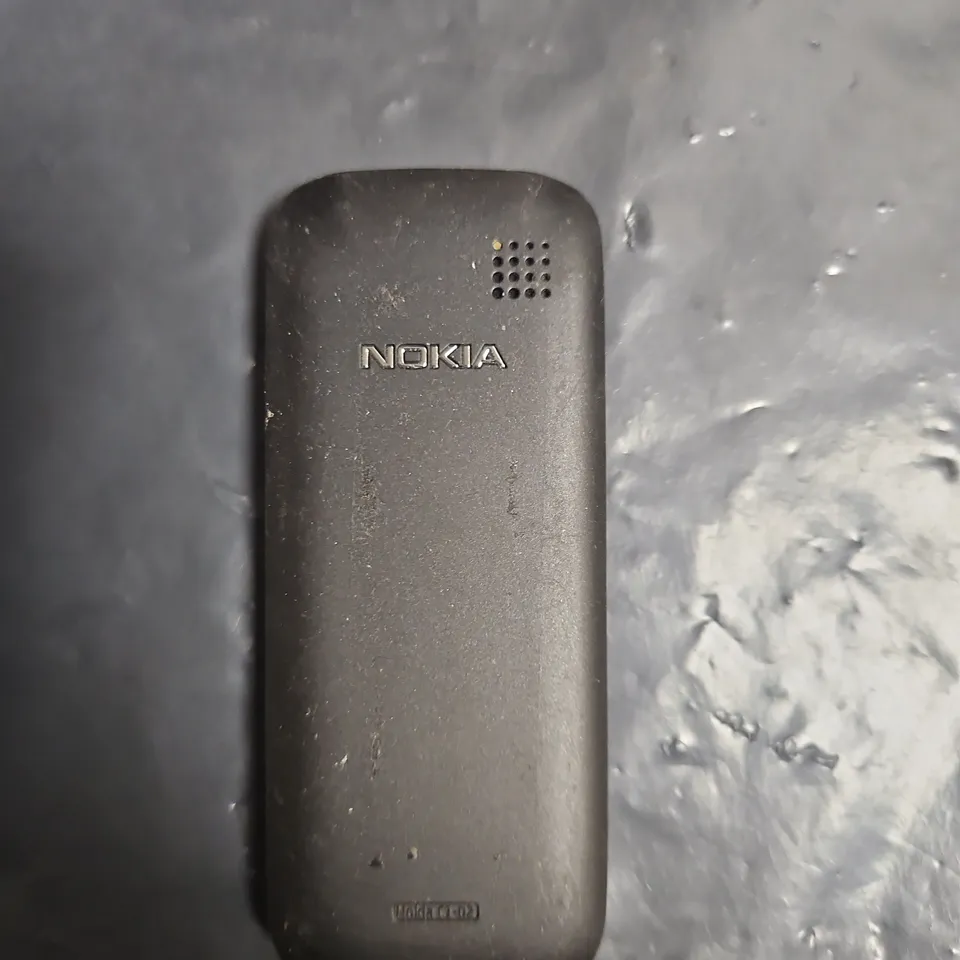 NOKIA C1 FEATURE PHONE – BLACK 