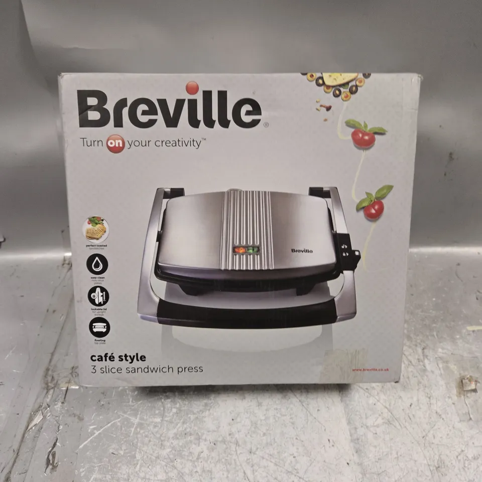 BOXED BREVILLE CAFÉ STYLE SANDWICH PRESS 