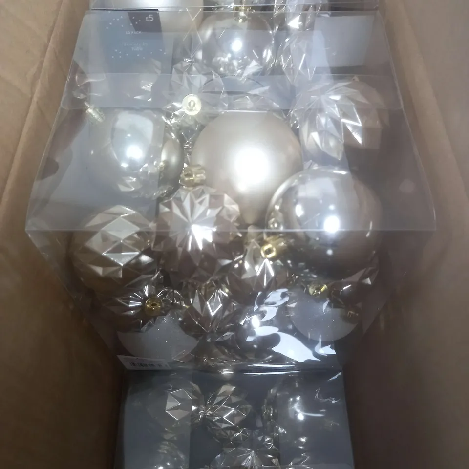 BRAND NEW 6 PACK BOXED CHRISTMAS TREE BAUBLES ROSE-GOLD