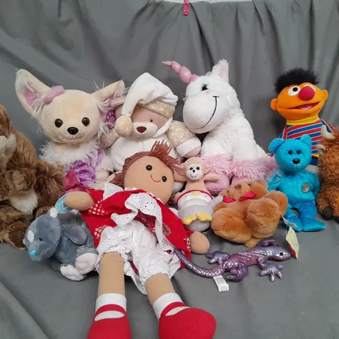 BOX OF ASSORTED PLUSH SOFT TEDDIES