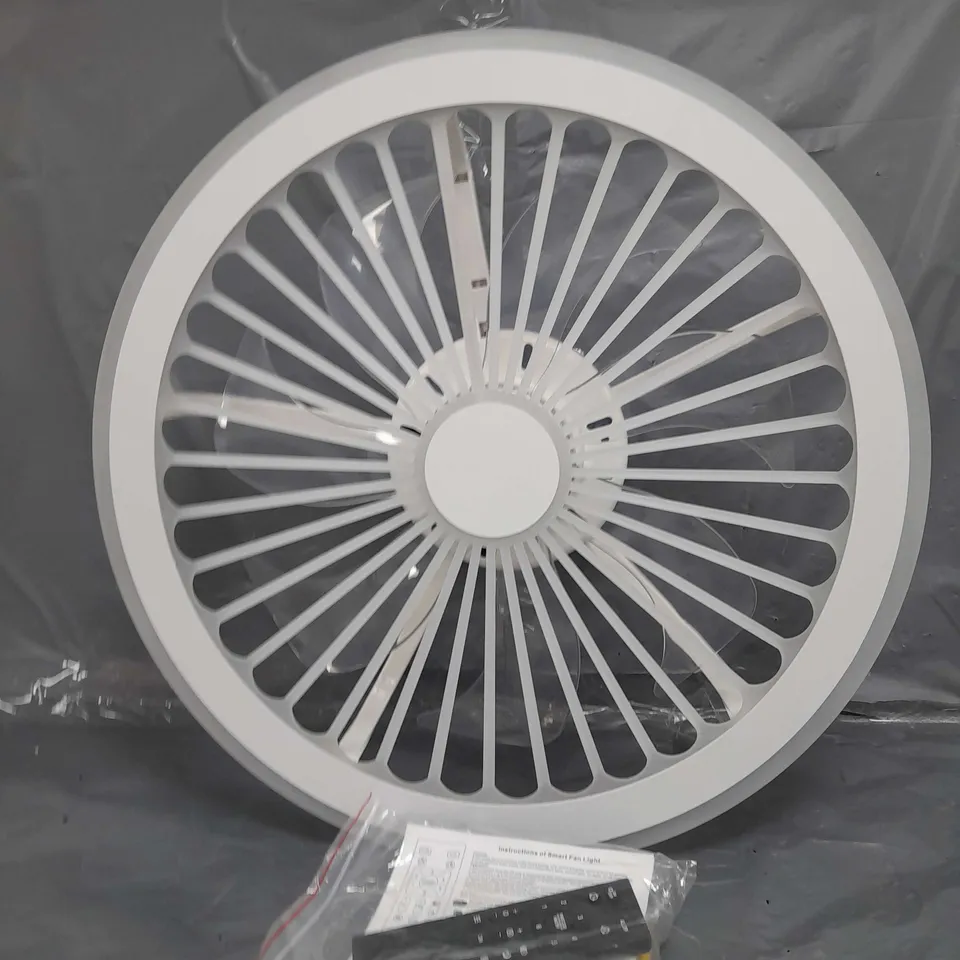 BOXED SMART FAN LIGHT WITH ACCESSORIES 