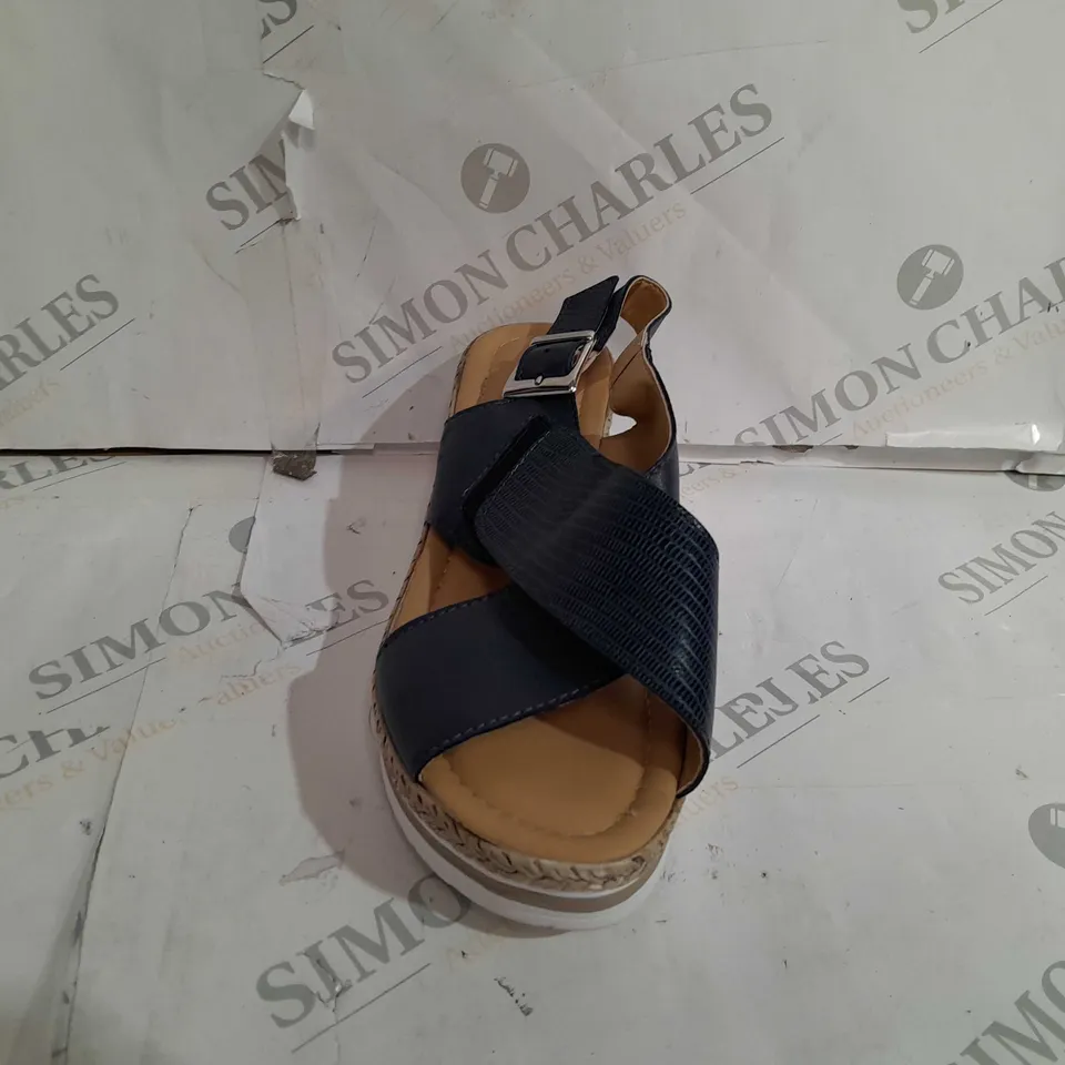 ADESSO LEATHER CROSS WEDGE SANDALS, NAVY - SIZE 3