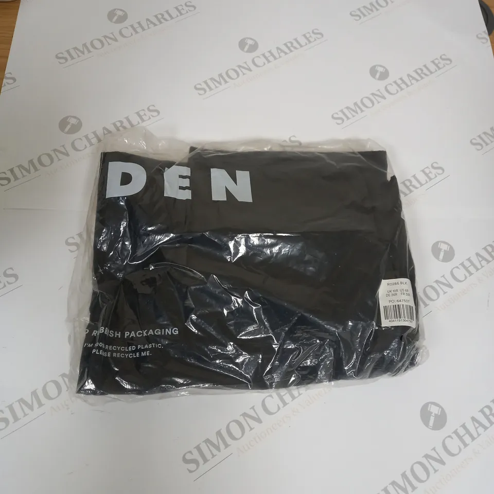 BAGGED BODEN BLACK TROUSERS SIZE 10R