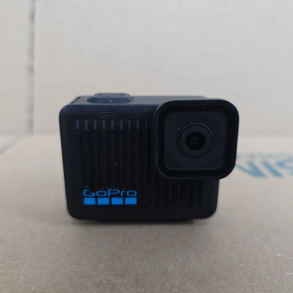 GOPRO HERO ACTION CAMERA – BLACK
