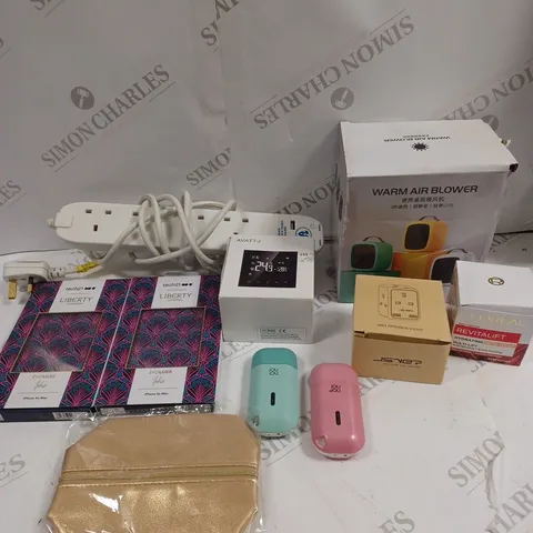 APPROXIMATELY 30 ASSORTED HOUSEHOLD PRODUCTS TO INCLUDE HEATERS, EXTENSION SOCKETS, PHONE CASES ETC