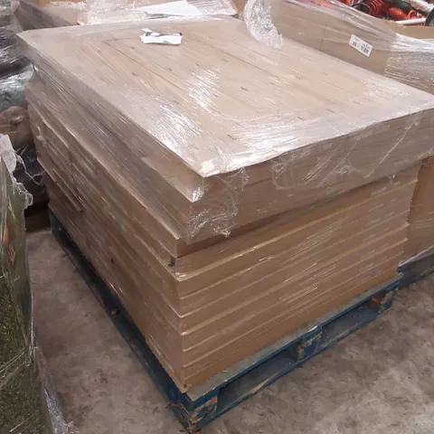 PALLET CONTAINING A LARGE ASSORTMENT OF FURNITURE PANELS