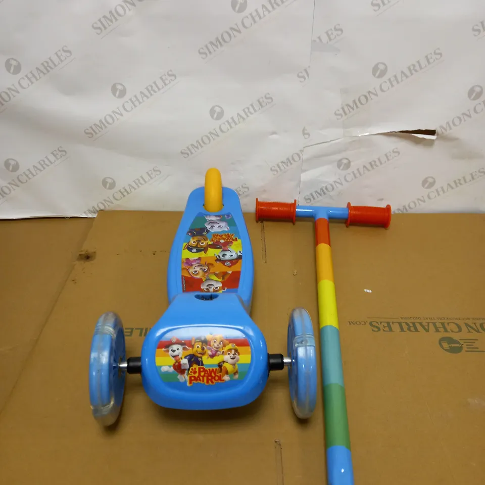 PAW PATROL TILT N TURN WITH LED LIGHTS RRP £37.99