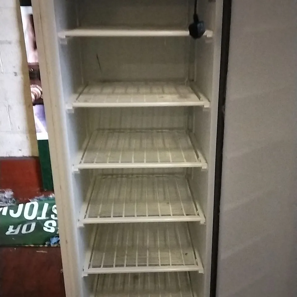 HUSKY FBR400H-WE-R-HT COMMERCIAL TALL ONE DOOR FREEZER