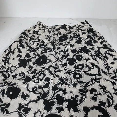 MASAI COPENHAGEN FLORAL PRINT ELASTIC-WAIST SKIRT – SIZE M