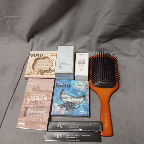 BOX OF APPROX 10 ASSORTED HEALTH AND BEAUTY ITEMS TO INCLUDE - KF LASTING SILKY GEL EYELINER β 2 BOXES WITH ASSORTED HEALTH & BEAUTY COSMETICS AND ORANGE HAIRBRUSH