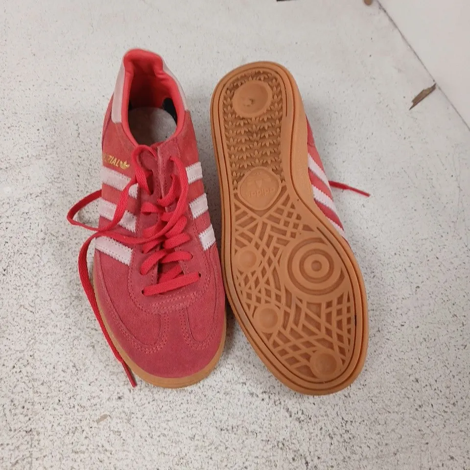 ADIDAS GAZELLE-STYLE RED SNEAKERS WITH WHITE STRIPES (UK 5 1/2)