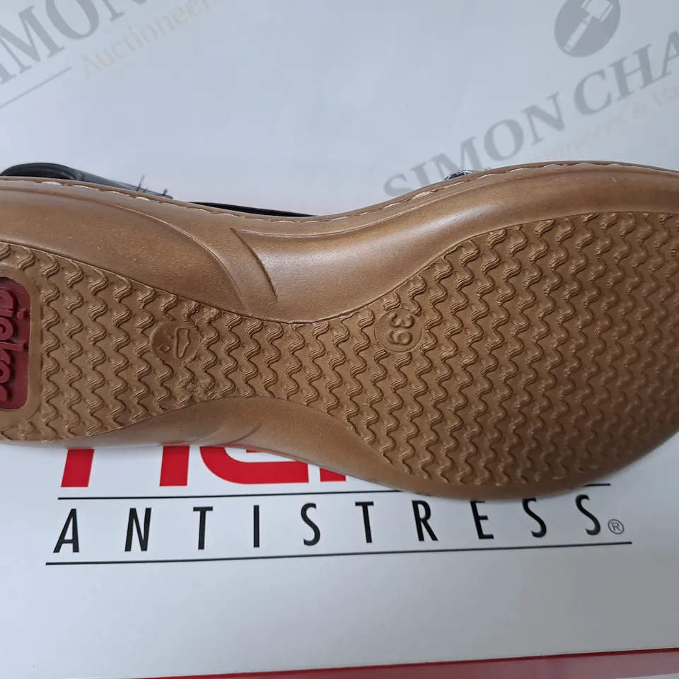 BOXED RIEKER ANTISTRESS SCHWARTS BLACK SIZE US 8