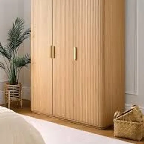 BRAND NEW BOXED CARINA 3 DOOR PLINTH WARDROBE - OAK (4 BOXES)