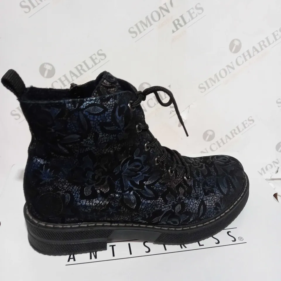RIEKER LACE UP BOOT DARK FLOURAL SIZE 5 - BOXED