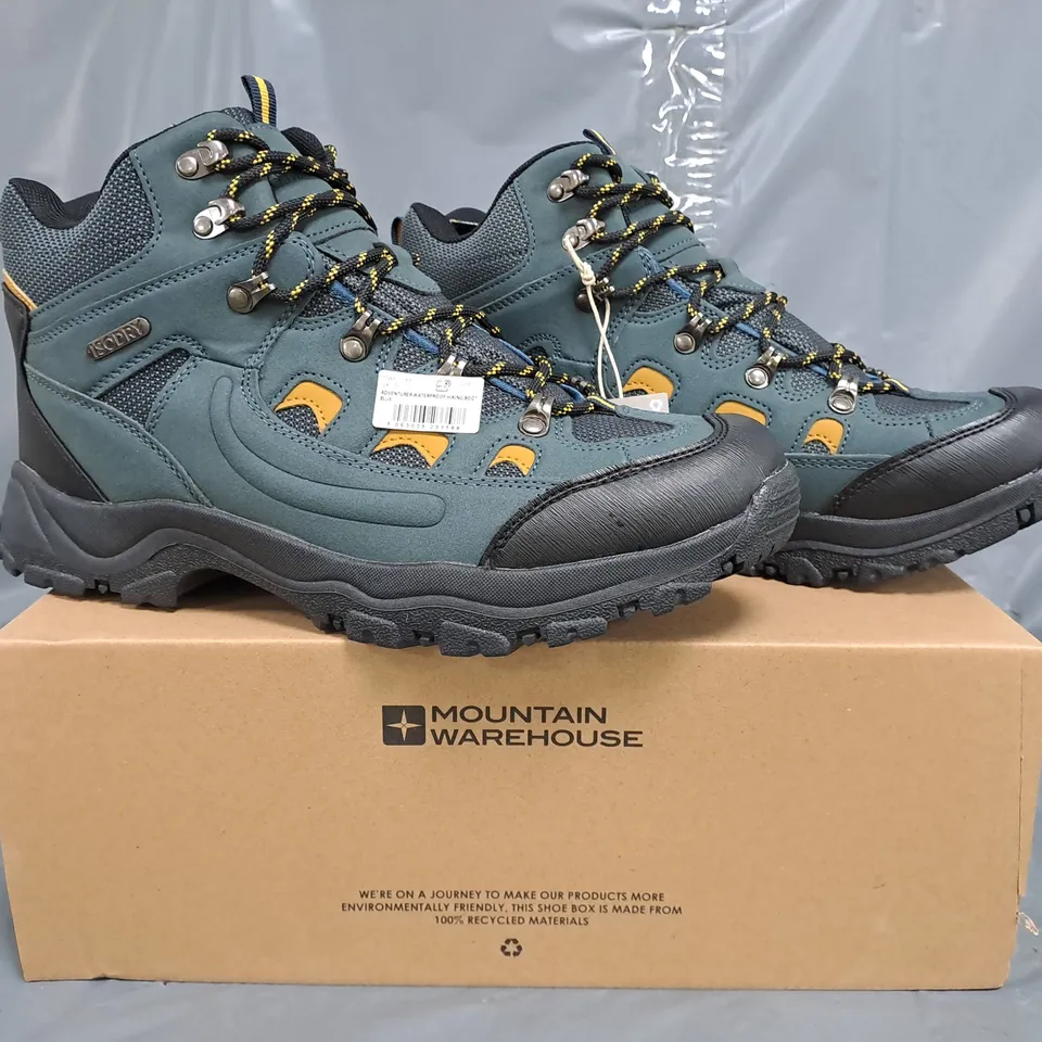 BOXED PAIR OF MOUNTAIN WAREHOUSE ADVENTURER WATERPROOF HIKING BOOTS IN BLUE/TAN SIZE UK 10