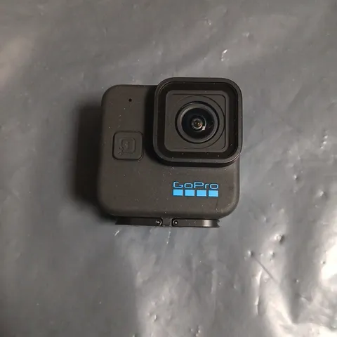 GOPRO HERO11 BLACK MINI ACTION CAMERA – BLACK WITH CASE & MOUNTS
