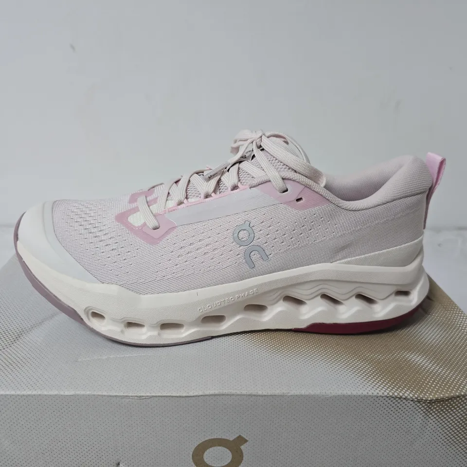 BOXED ON WOMENS CLOUDSURFER TRAIL 2, LILY/GARDENIA - SIZE UK 8 