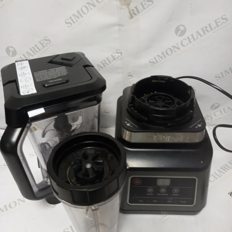 NINJA BLENDER WITH AUTO-IQ (BN750UK) BLACK/SILVER