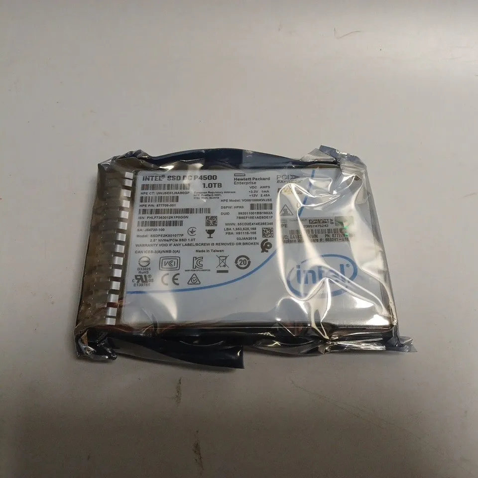 BOXED INTEL SSDPE2KX010T7P 2.5" 1TB SSD