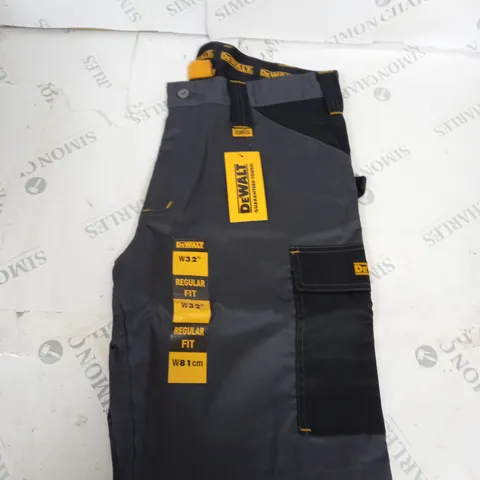 DEWALT MILAN WORK SHORTS SIZE W32