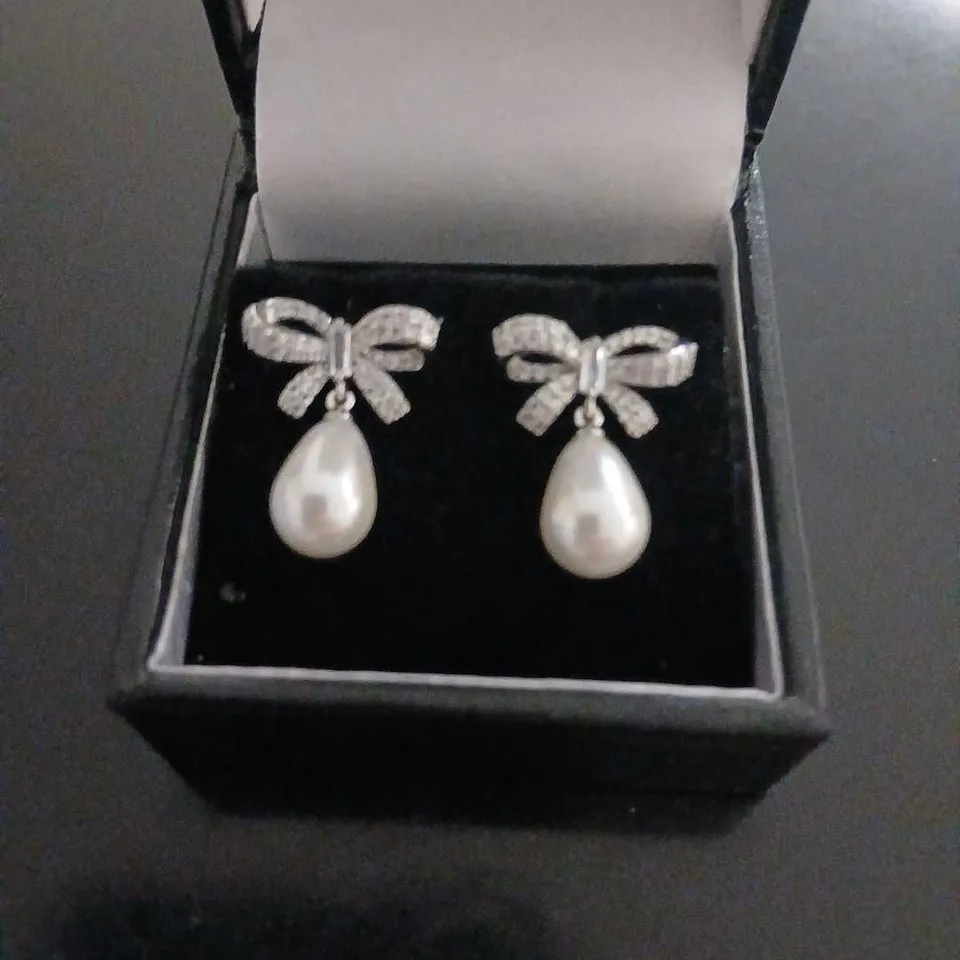 DIAMONIQUE 0.5CT TW BOW & PEARL EARRINGS STERLING SILVER