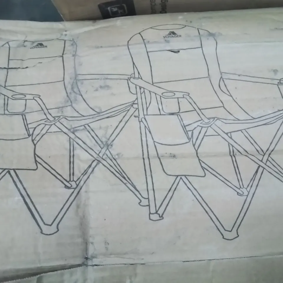 BOXED SET 9F 2 PADDED CAMPING CHAIRS