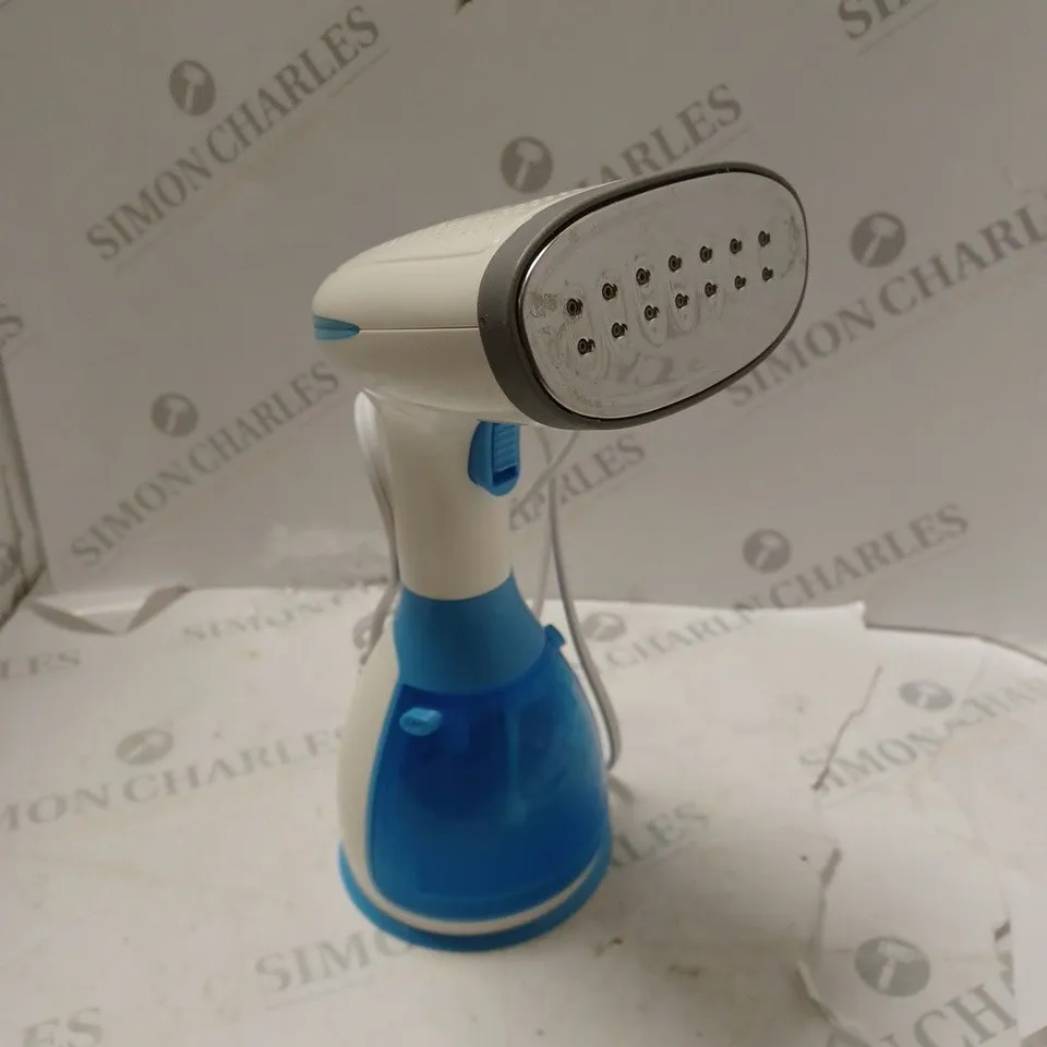 HANDHELD GARMENT STEAMER