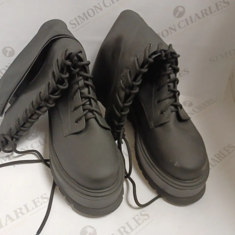 KOI VEGAN PALANTIR MEN'S PLATFORM BLACK LACE UP BOOTS - SIZE UNKNOWN 