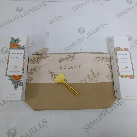 LIZ EARLE HAND CREAM BAG GIFT SET