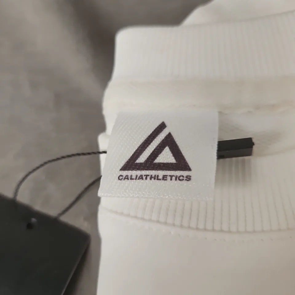 CALI ATHLETICS WHITE ATHLETIC TOP – SIZE S