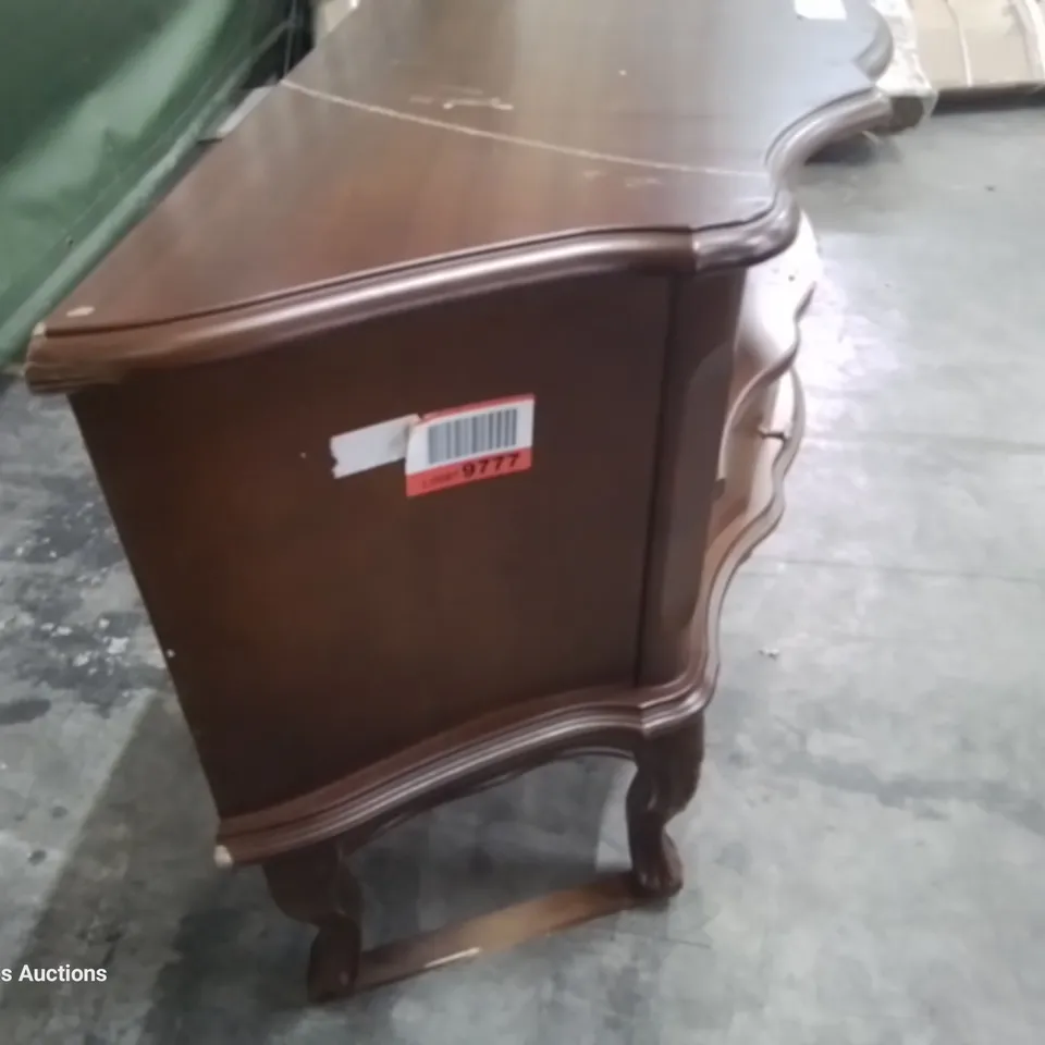 DESIGNER FRENCH STYLE ENTERTAINMENT UNIT 