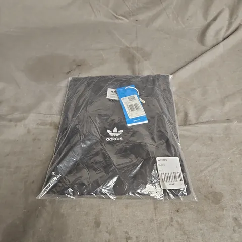 ADIDAS ESSENTIALS BOYFRIEND TEE IN BLACK SIZE L