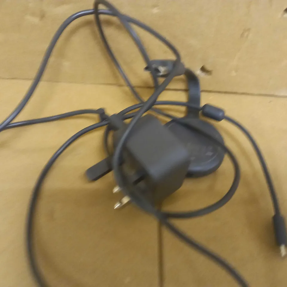 GOOGLE CHROMECAST
