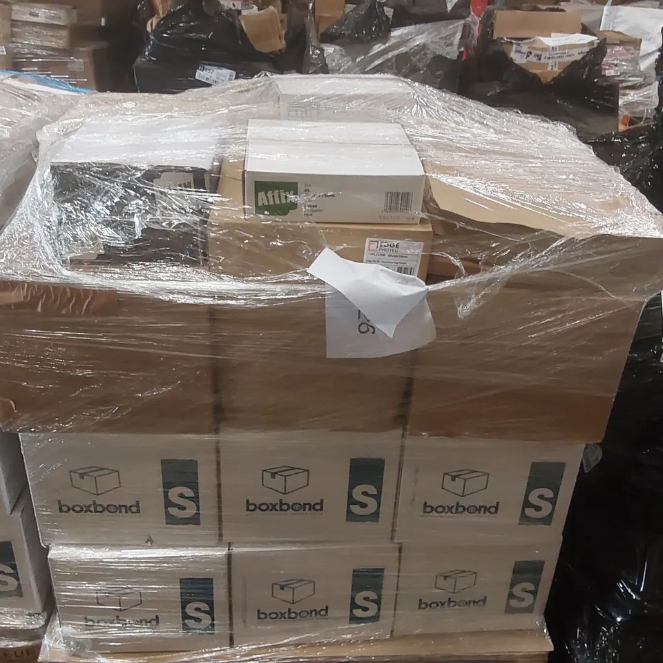 PALLET CONTAINING A LARGE QUANTITY OF PACKAGING ITEMS INCLUDING: SELF ADHESIVE PAPER TAPE, PAPER ENVELOPES, CLOSED CORNER EDGE PROTECTOR ECT