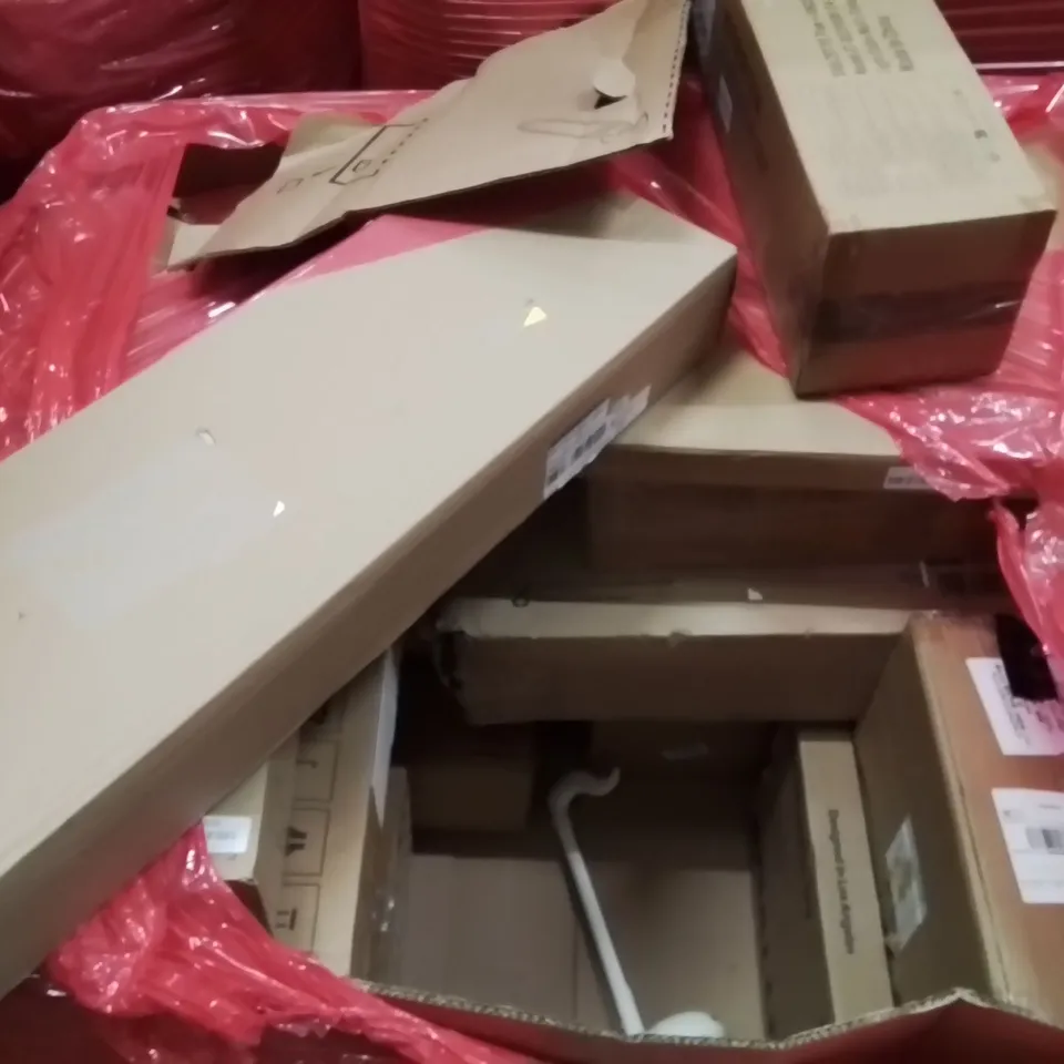 PALLET OF ASSORTED HOUSEHOLD GOODS AND PRODUCTS TO INCLUDE;FOOD PROCESSOR,STAND MIXER,RATTLESNAKE GAME