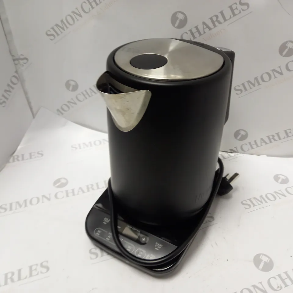 NINJA PERFECT TEMPERATURE KETTLE KT200UK