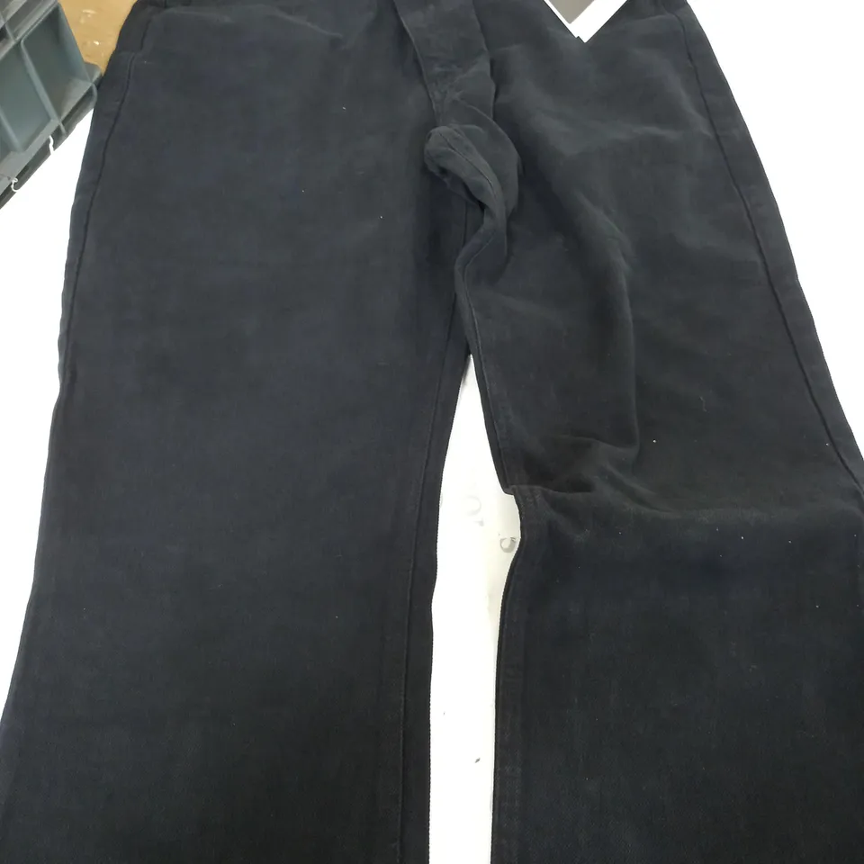 FINISTERRE WOMENS BREAKER GARMENT DYE JEANS IN BLACK - 34W