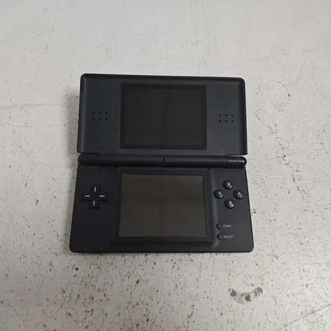 NINTENDO DS LITE USG-001 HANDHELD GAMES CONSOLE IN BLACK