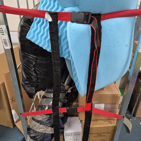 CAGE OF APPROXIMATELY 12 ASSORTED ITEMS TO INCLUDE - STORAGE RACKS - FAN - MOPSWEEP - ETC