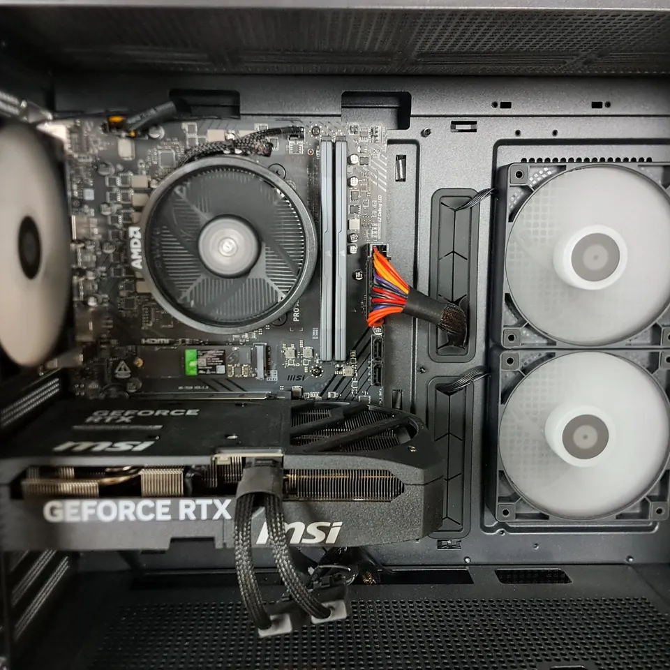 STORMFORCE VORTEX XR GAMING DESKTOP - GEFORCE RTX 5070, AMD RYZEN 5, 32GB RAM, 1TB SSD - BLACK