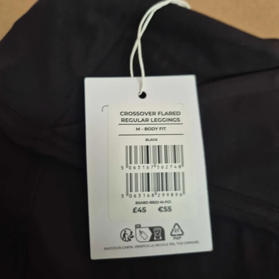 GYMSHARK CROSSOVER FLARED REGULAR LEGGINGS – BLACK, SIZE M, BODY FIT