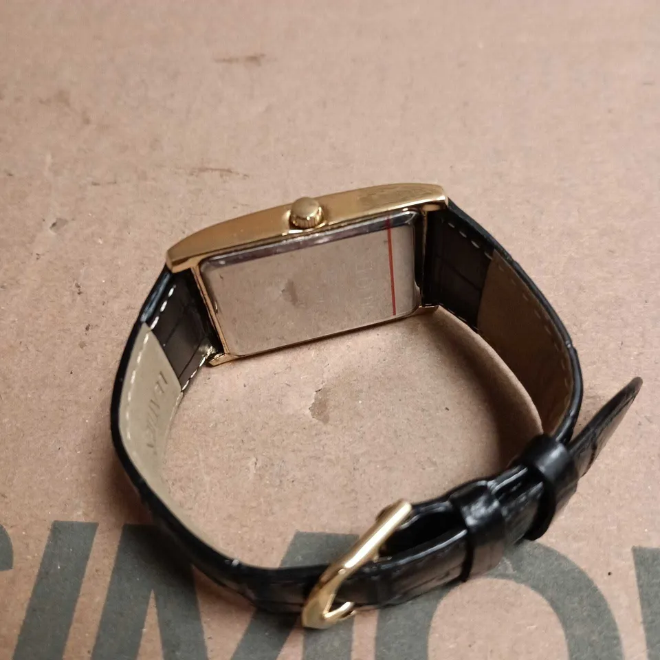 SEKONDA RECTANGULAR GOLD-TONE WATCH WITH LEATHER STRAP – STAINLESS STEEL BACK