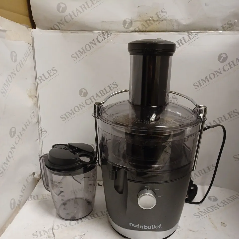 BOXED NUTRIBULLET JUICER 