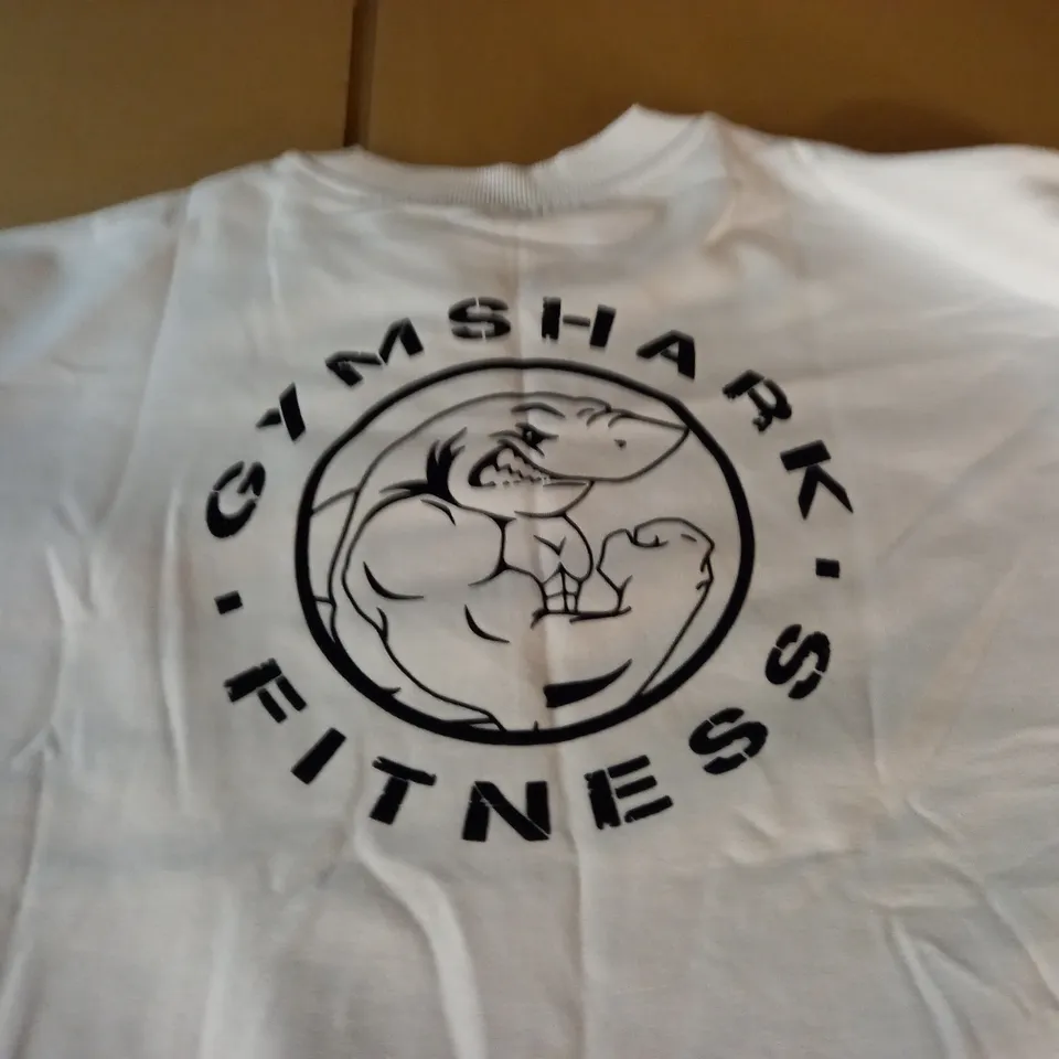 GYMSHARK WHITE CREW JUMPER - M