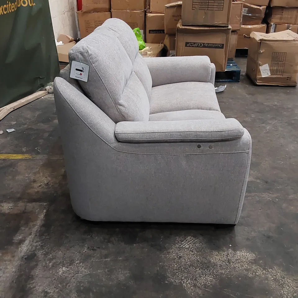 QUALITY ITALIAN DESIGNER PARMA NEW ELECTRIC LOVESEAT LIGHT GREY FABRIC